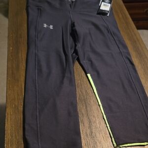 Under Armour Dark gray capri Leggings
